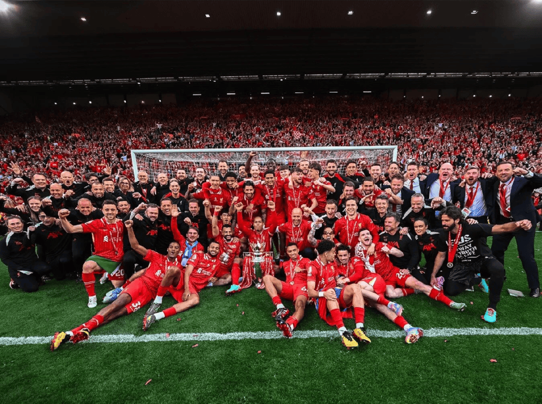 LPL最菜中单加盟WE！傻豆护照显示意大利，BLG不是全华班了？