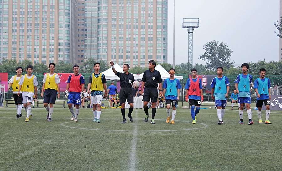 羽毛球国羽全队备战全英赛