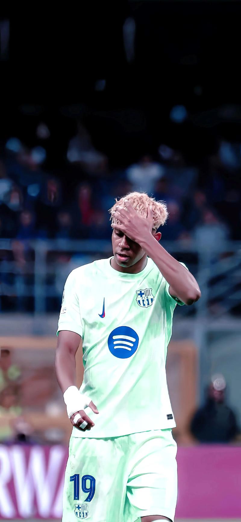 鲍威尔34分墨菲三世27分 鹈鹕不敌热火7连败